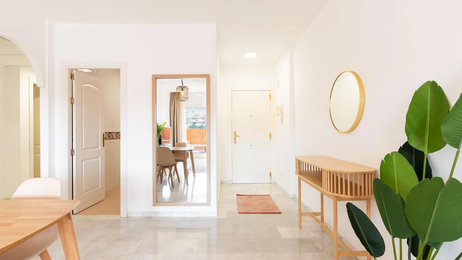 Holiday Apartment Μαρμπέλλα